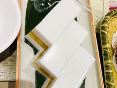 香芒夹心椰汁糕-赏点粤式点心(广州塔店)