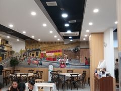 大堂-江城燕子大排档(江汉路步行街店)