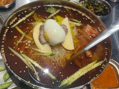 -马路牙子烧烤音乐酒馆(望京店)