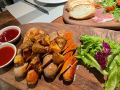 -自然食集西餐厅(泰晤士小镇店)