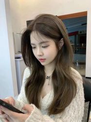 -V8潮牌·接发烫染连锁