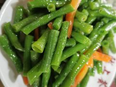 -陇上全荟兰州传统牛肉面(延吉路店)