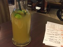 -菲滋意式餐厅(金华银泰城店)