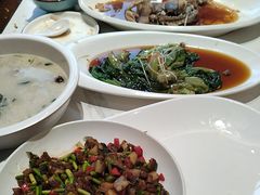 -梅利汴京烤鸭•开封豫菜地标店(东大街店)
