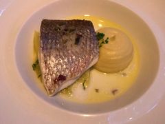 -迪拜帆船酒店海底餐厅