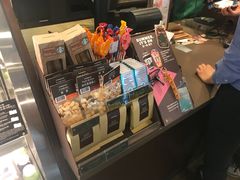 -星巴克(西安李家村万达店)