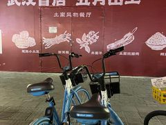 -万松园美食街