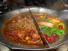 -湊湊火锅·茶憩(杭州湖滨银泰in77店)