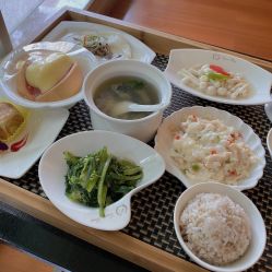 -馨月汇·一悦馨香月子中心(前滩店)