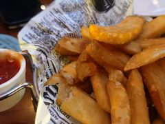 -Hooley's活利仕西餐厅(珠江新城店)