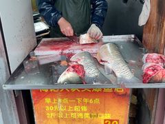 -梅记大块头爆鱼店(乍浦路店)