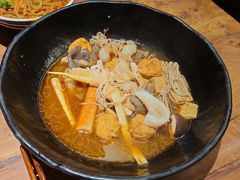 -万记麻辣烫国展总店