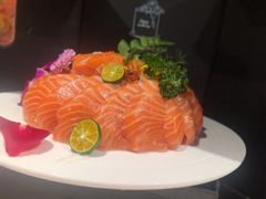 -曼灵德蒸汽海鲜自助(狮山路金鹰国际广场店)