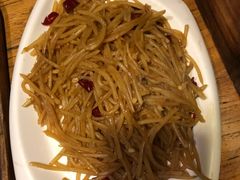 酸辣土豆丝-树下时尚餐厅(翠园街店)