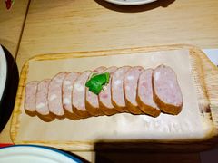 哈尔滨红肠-关东小磨东北菜(上海长风大悦城店)
