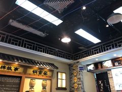 -黑白电视长沙小吃(美林M·LIVE天地东座店)