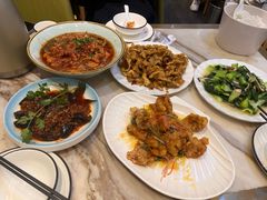 -川人川菜馆·小龙虾·鲜虾现做(黄山路店)