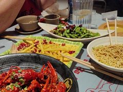 -肥肥虾庄·金牌油焖大虾(杨园滨江时代walk店)