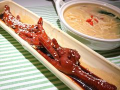 吮指鸡爪-桂满陇·锦绣江南(益田广场店)
