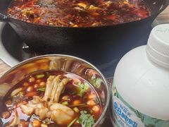 -鸿顺老铁锅美蛙鱼府(解放碑店)