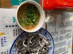 -东兴顺爆肚张