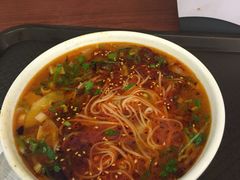 -西部马华清真兰州牛肉面·烧烤夜市(关东店)