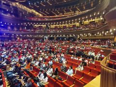 -交通银行前滩31演艺中心