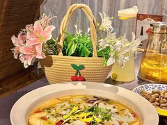 -花溪雨·森林餐厅(石基店)