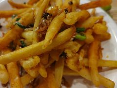 -江城燕子大排档(江汉路步行街店)