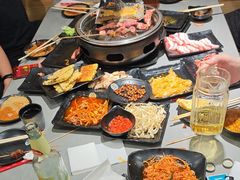 -啊美丽炭火烤肉(滑翔一店)
