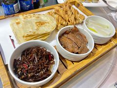 烙饼馓子卷带鱼-鸭王烤鸭店(三里河店)