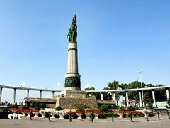 -人民防洪胜利纪念塔