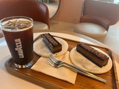 -LAVAZZA拉瓦萨咖啡(仁恒梦中心店)