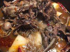 秘制羊棒骨中锅-沪小胖小龙虾(淮海中路旗舰店)