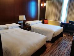 -上海龙之梦万丽酒店