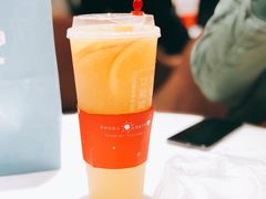 -奈雪的茶(湖滨银泰in77C区PRO店)