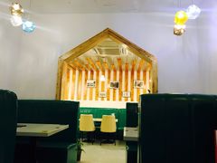 卡座-张大师鸭爪爪特色干锅(南湖店)