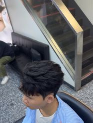 -藤野造型专业烫染接发