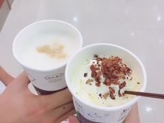 幽兰拿铁-茶颜悦色(雨花亭凯德二楼店)