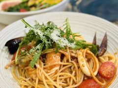 -théATRE茶聚场·餐厅(环球金融中心店)