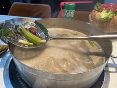 -刘少华贵州小黄牛·鲜牛肉火锅(总店)