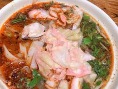 -遵义虾子张六羊肉粉(普陀路店)