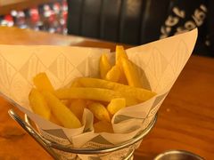炸薯条-COMMUNE幻师(鎏嘉码头店)