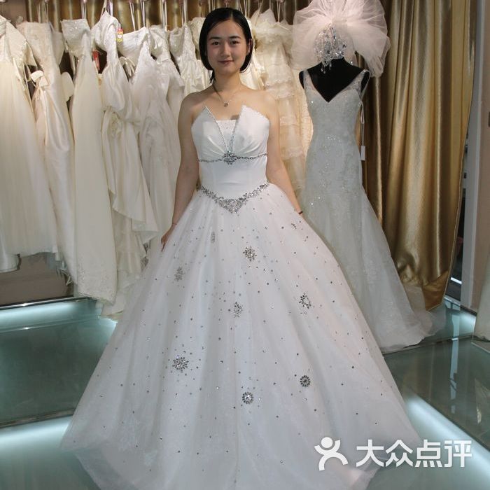 pinky双色婚纱馆