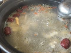 -濠轩阁特色生蚝火锅(水湾路店)