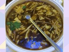 京味酸辣湯-京尊烤鸭店JINGZUN(春秀路店)