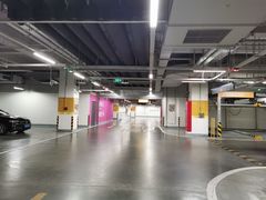 -BFC外滩金融中心停车场