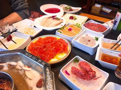 -陆派巴倒烫火锅(城东店)