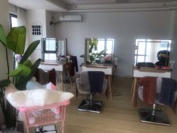 -E.L.K造型momopark店