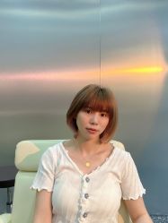 -Tloml salon